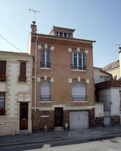 Maison.