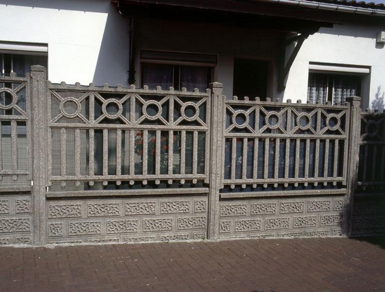 Maison, 1 rue du Midi : détail de la clôture.