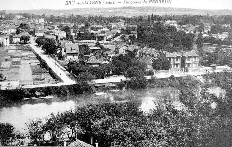 Vue depuis le haut du coteau de Bry-sur-Marne vers la plaine du Perreux.