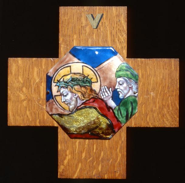 Chemin de croix de la chapelle. Ve station. Plaque émaillée vers 1950.