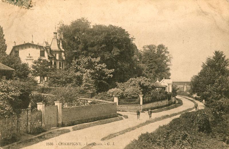 Le quai en bord de Marne.