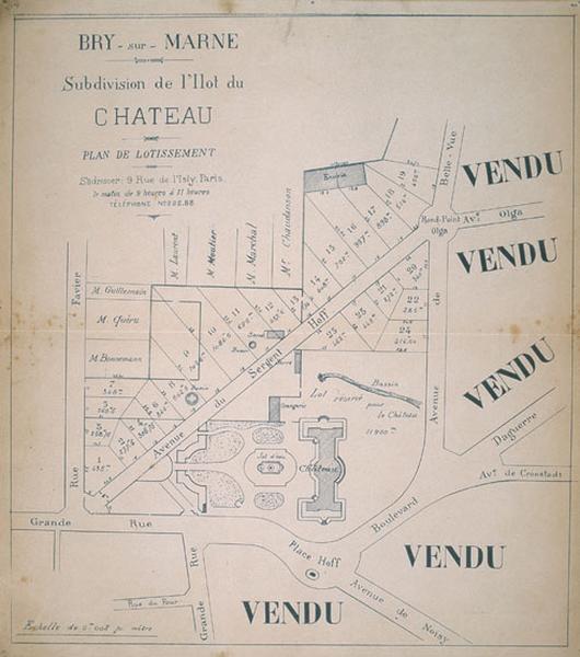 Plan imprimé de lotissement, subdivision de l'îlot du château, comportant les parcelles se répartissant autour de l'avenue du Sergent-Hoff.