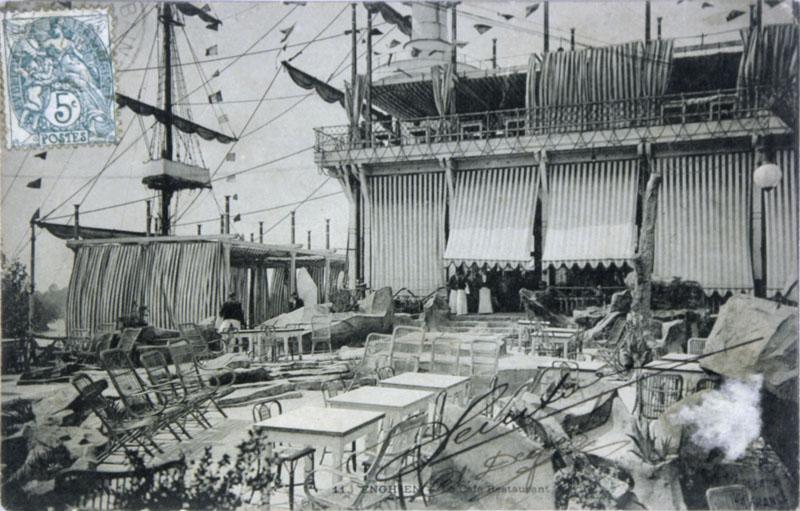 Casino navire : vue de la terrasse du café-restaurant.