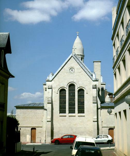 Vue du chevet plat.