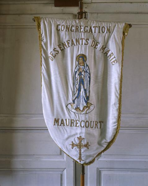 Bannière de procession de la congrégation des Enfants de Marie