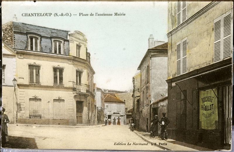 la place de l'ancienne mairie