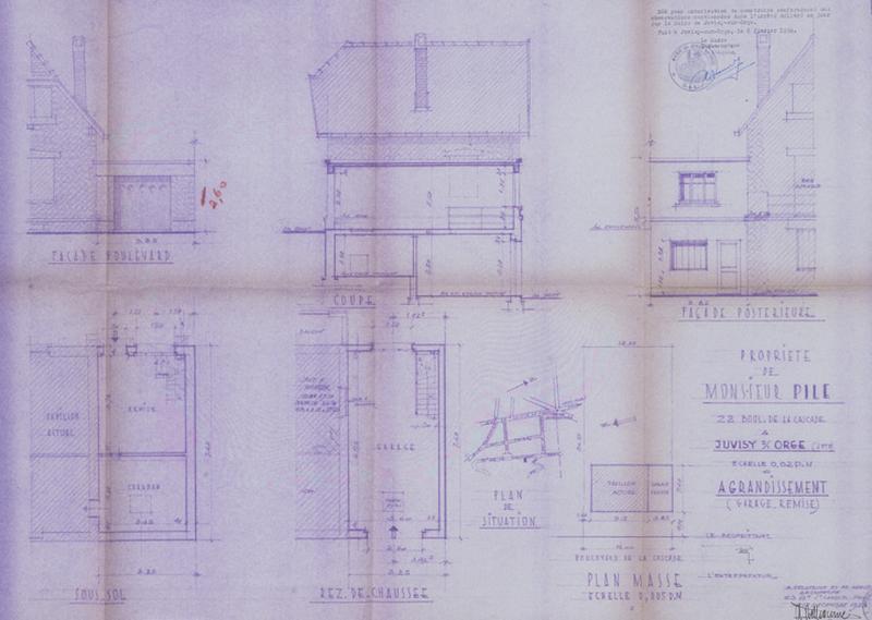 Plan, coupe et élévation de la maison de M. Pierre Pilé, joints au projet d'extension latérale du bâtiment, vers 1960.