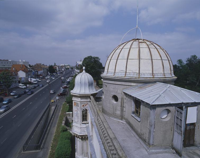 La R.N. 7 vue de la terrasse de l'observatoire Camille-Flammarion en direction d'Athis-Mons.