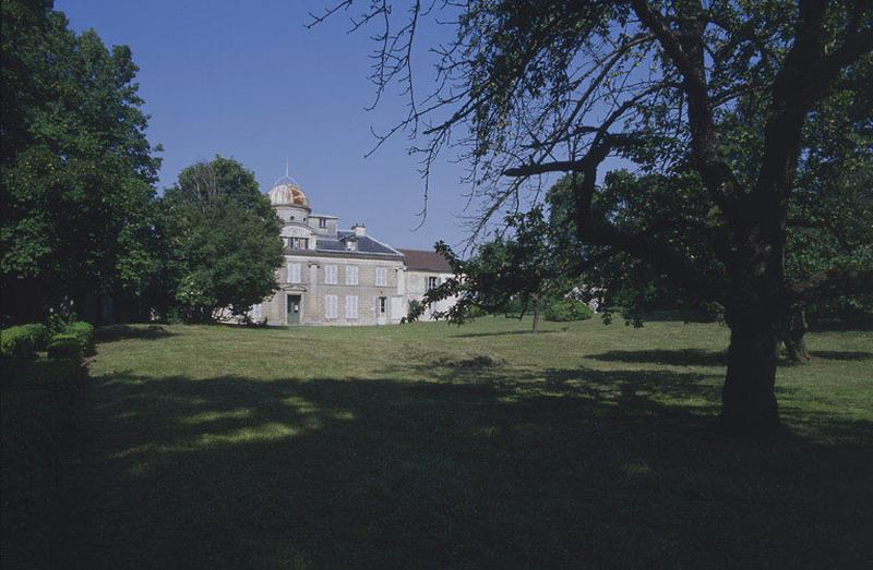 Le parc de l'observatoire Camille-Flammarion.