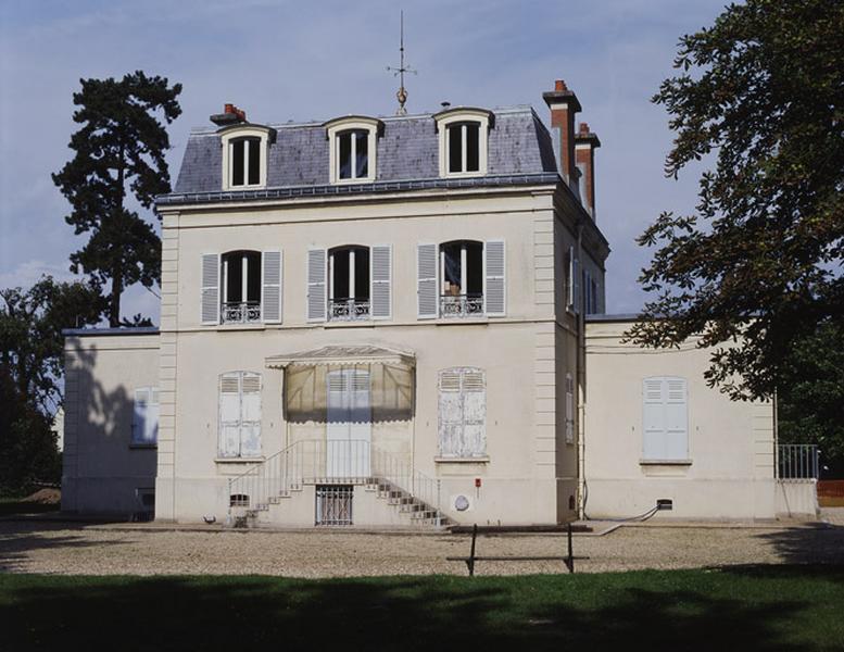 Façade postérieure.