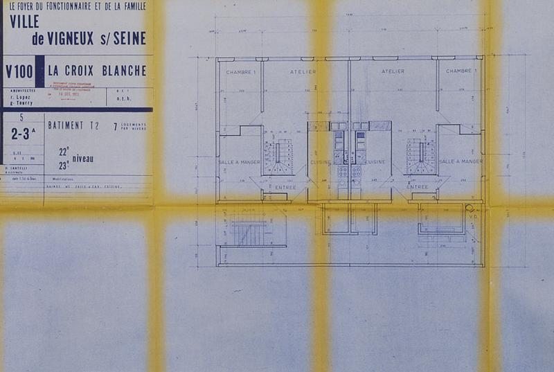 Bâtiment T2, 22e-23e niveaux (7 logements par niveau) : plan du niveau inférieur de 2 appartements en duplex du dernier niveau de la tour.