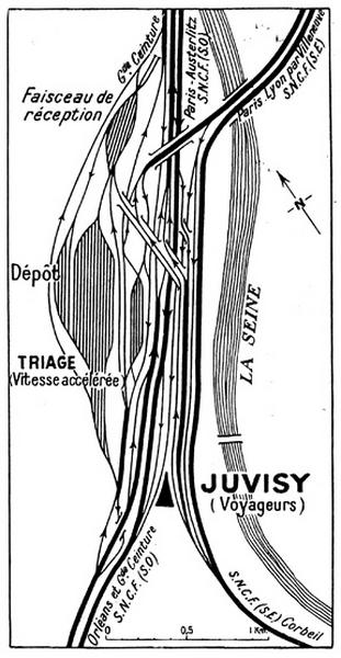 La gare et l'interconnexion des réseaux : plan d'ensemble des voies des réseaux Sud-Est, Sud-Ouest et Grande Ceinture avec leurs connexions pour la desserte des gares de Juvisy-voyageurs, Juvisy-triage et Juvisy-Dépôt, telles qu'elles ont été réorganisées lors de la Reconstruction, en complémentarité avec les gares de Villeneuve-Saint-Georges.