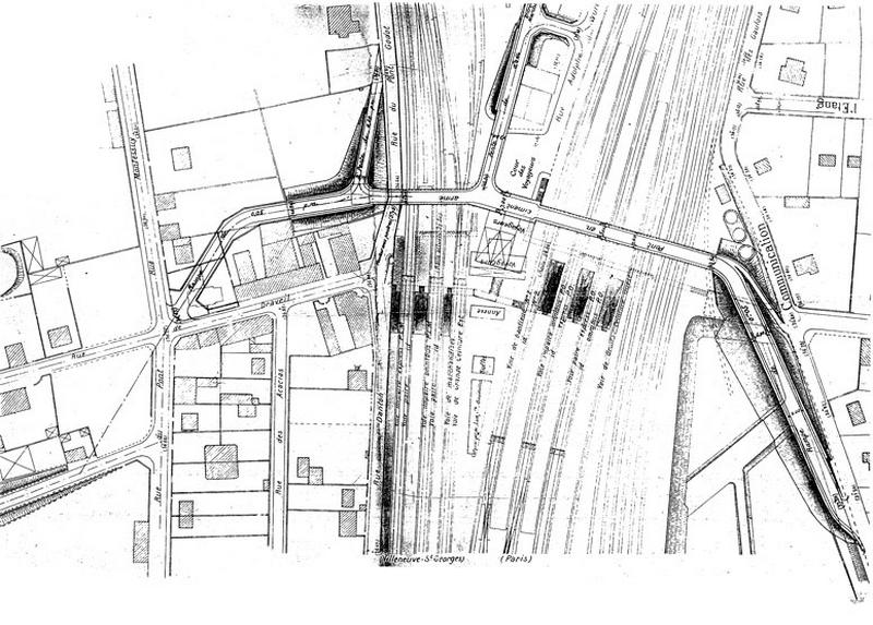 Gare de Juvisy-voyageurs (1e gare) : pont supérieur de maçonnerie projeté au-dessus des voies, en remplacement des passerelles métalliques. 1er projet non signé, daté du 14 juin1904.