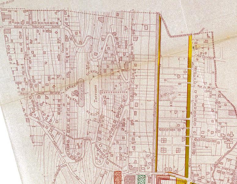 Plan dressé à l'initiative de l'Association syndicale de reconstruction de Juvisy indiquant l'extension du périmètre syndical, à partir du plan topographique levé en 1945 par le géomètre agréé L. Poussin : détail correspondant au lotissement du parc.