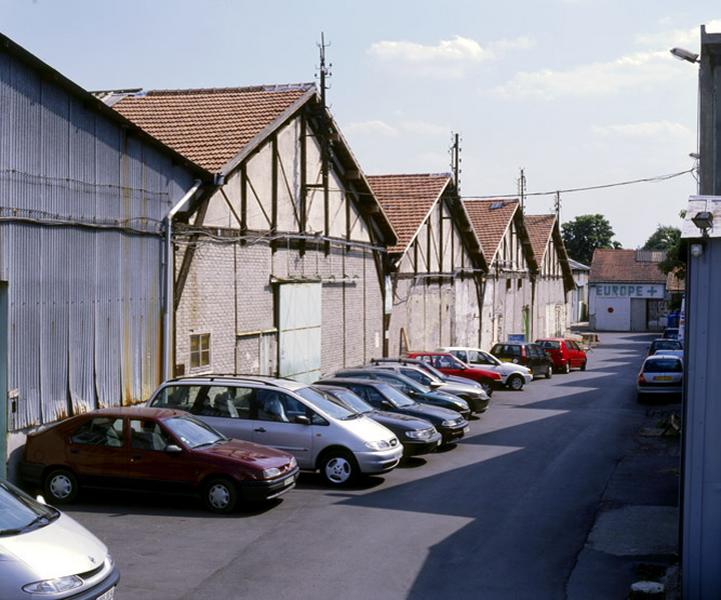 Vue des ateliers de l'usine du Rotin.
