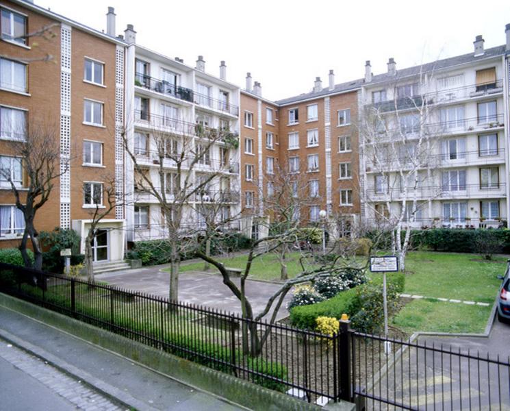 Vue d'ensemble depuis le boulevard.