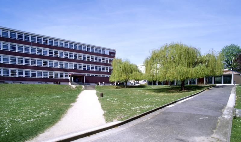 Lycée général Louise-Michel