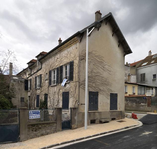ancienne maison de campagne (?) très dénaturée, 17, rue du Général-Leclerc