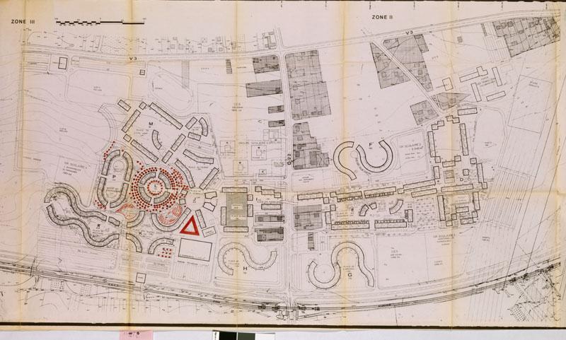 Office public d'HLM interdépartemental de la région parisienne, office public d'HLM interdépartemental de l'Essonne, du Val-d'Oise et des Yvelines, société la Lutèce, Société immobilière de Pissefontaine, Société coopérative de l'Ile de France. Chanteloup-les-Vignes, La Daurade, plan de recollement n° 2 des espaces verts, octobre 1975. Emile Aillaud architecte. Partie ouest de la cité.
