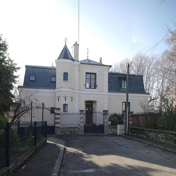Vue d'ensemble de la maison, 1 avenue Libert.