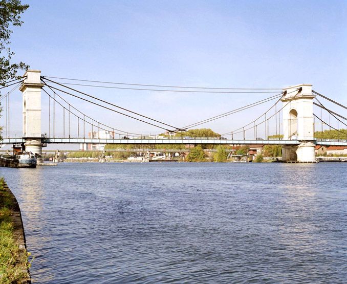 Vitry-sur-Seine, Alfortville. Pont de Port-à-l'Anglais. Vue d'ensemble depuis l'amont.