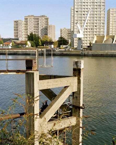 Alfortville. Vue d'ensemble du quai du port.