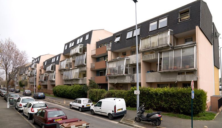 Alfortville, immeubles, rue de Toulon. Vue d'ensemble.