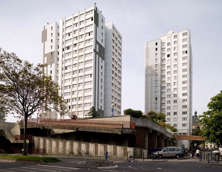 Choisy-le-Roi, secteur urbain concerté dit dalle du centre-ville. Vue générale de la dalle.