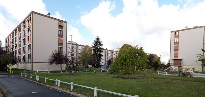 Ablon-sur-Seine, cité dite résidence du Val d'Ablon, rue Alexandre-Ribot, rue Albert-Larmé. Vue générale.