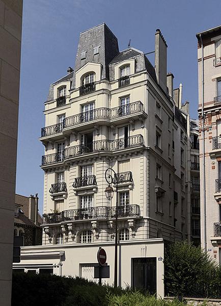 Vue d'ensemble depuis la rue Félix Faure.