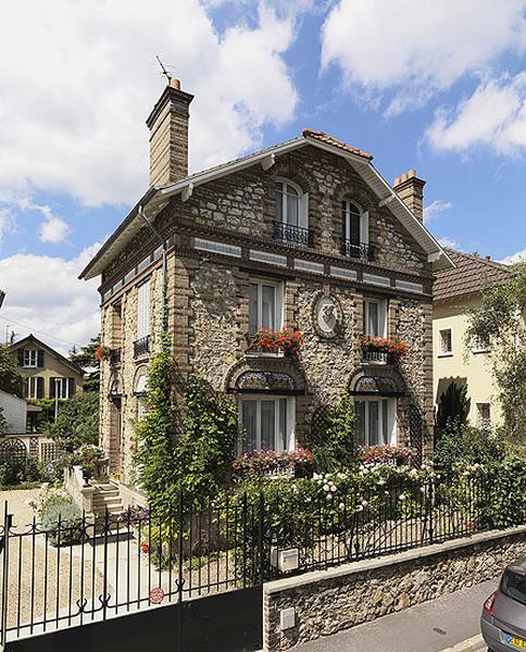 Maison d'artiste du peintre verrier Louis-Ernest Haussaire