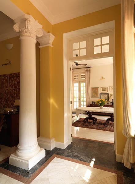 Villa, résidence de l'ambassadeur d'Australie, 66 rue Ly Thuong Kiet. Vue intérieure.