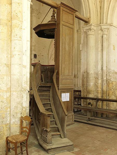 L'escalier d'accès à la cuve.