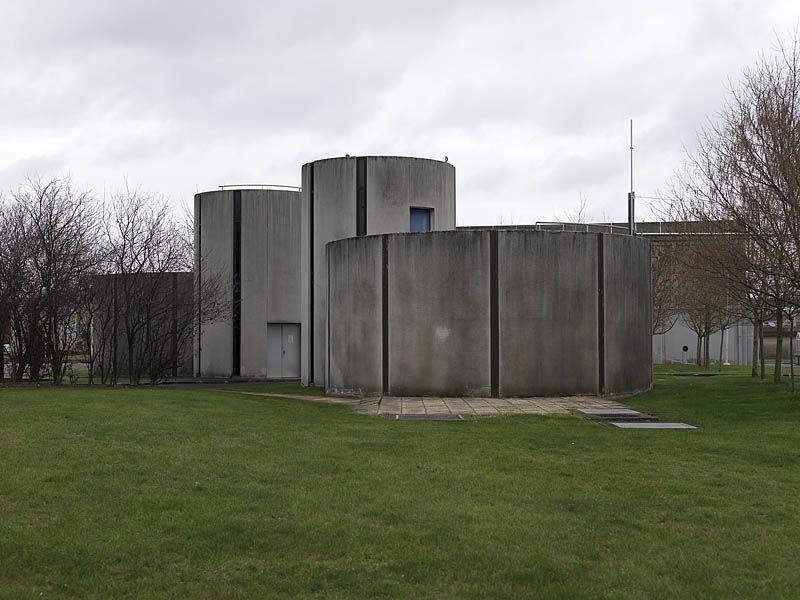 Choisy-le-Roi, établissement des eaux dit usine de traitement des eaux de Choisy. Détail d'accès.