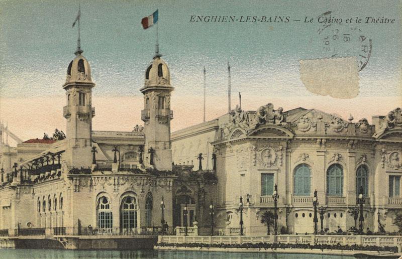 Nouveau casino de 1909. Façade sur le jardin des roses avec à droite le bâtiment du théâtre.