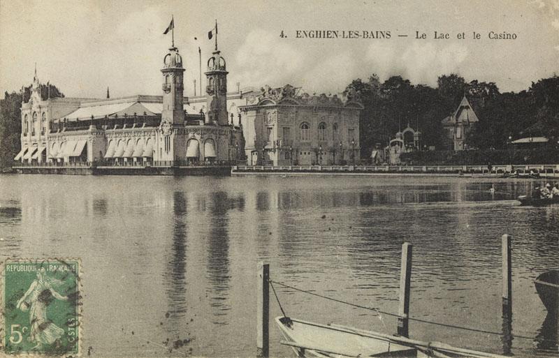 Nouveau casino de 1909, vue d'ensemble avec le lac.