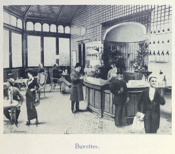 Vue intérieure des buvettes.