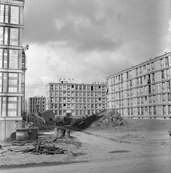 Le chantier de construction. Photographie, 1960. (Ministère de l'Ecologie, MRU 35652)