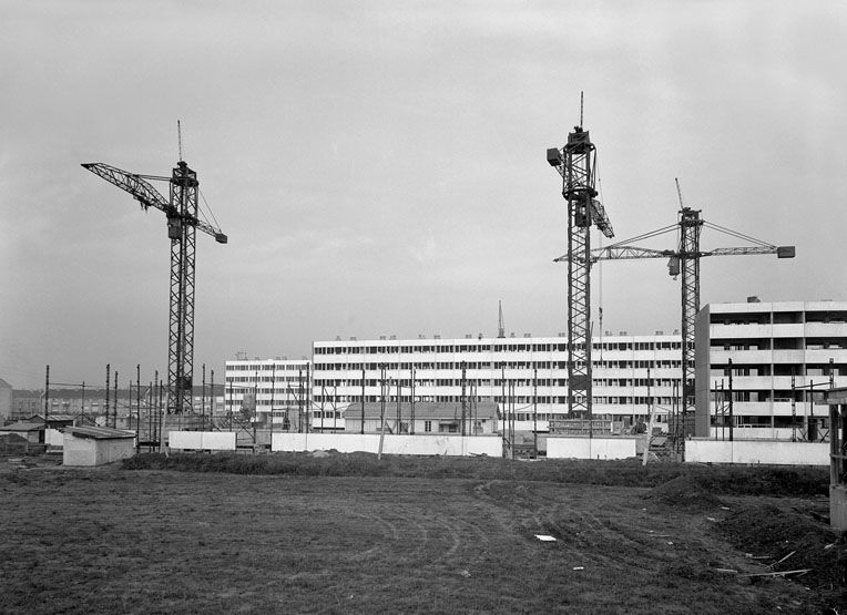 Vue du chantier de construction. Photographie, 1961. (Ministère de l'Ecologie, MRU 3677003)