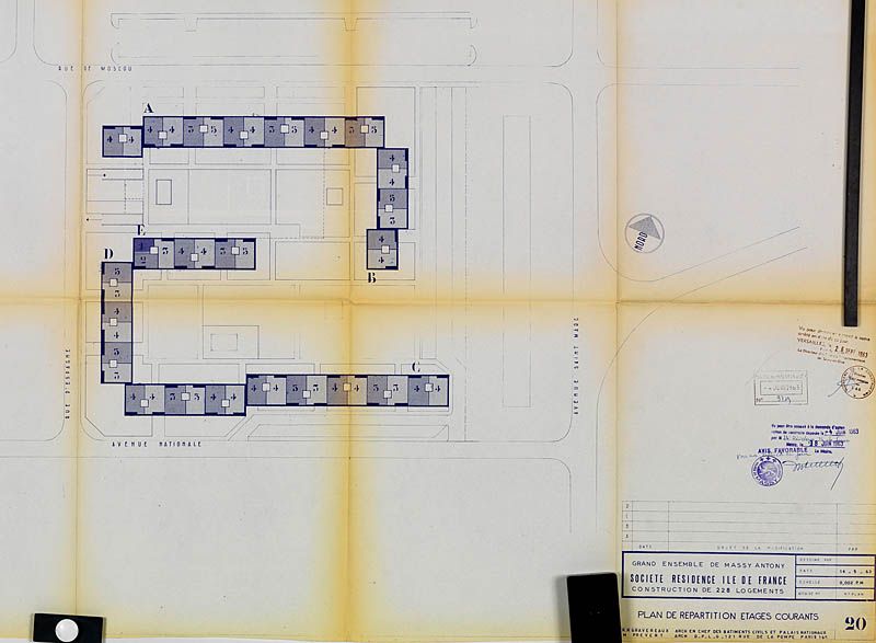 Plan de répartitions des étages courants, 14 mai 1963. L'ensemble est composé de logements de deux à cinq pièces. (AM Massy, 7 T 76)