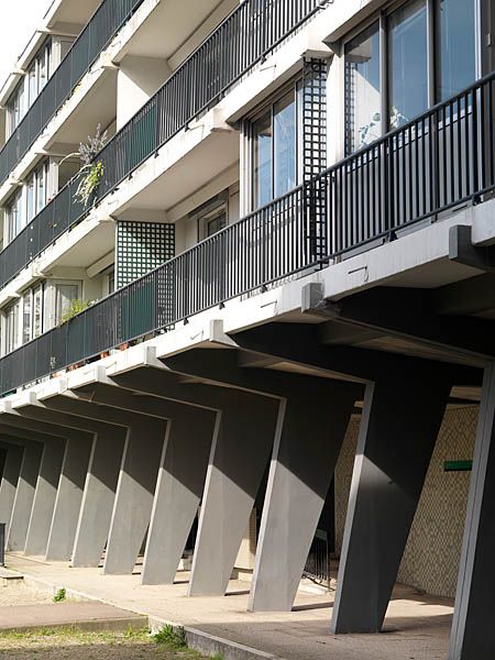 Coursive, plan incliné et mosaïque d'origine.