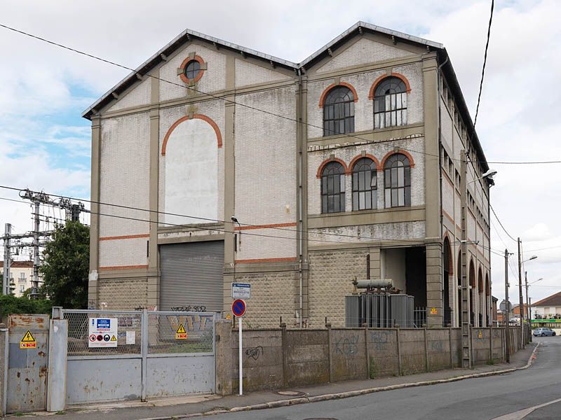 Villeneuve-le-Roi, transformateur, sous-station électrique dite de la Plaine,1 rue du Colonel-Brossolette. Elévation Sud et Est.