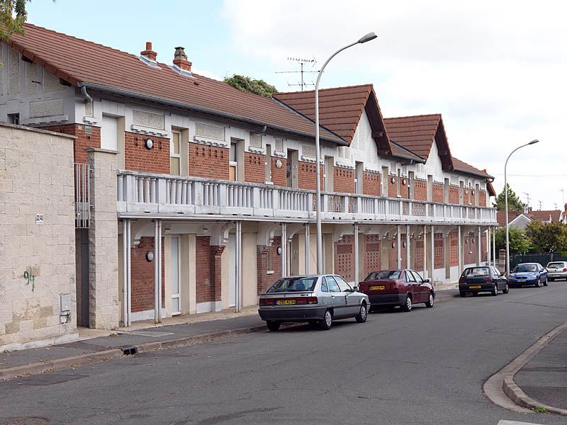 Orly, immeuble, 38 allée des Charmilles. Elévations Sud et Ouest.