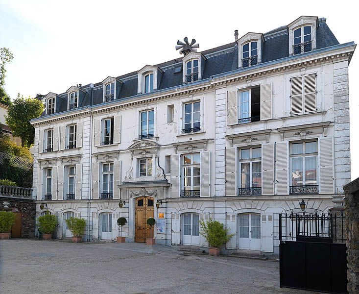 Villeneuve-Saint-Georges, demeure de notable dit château de Bellevue, 9 rue de Crosne. Façade.