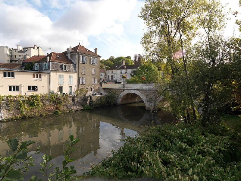 Villeneuve-Saint-Georges, pont sur l'Yerres.