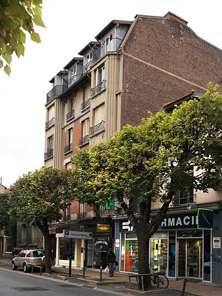 Vitry-sur-Seine, immeuble d'architecte, 110 avenue Paul Vaillant Couturier. Vue générale.