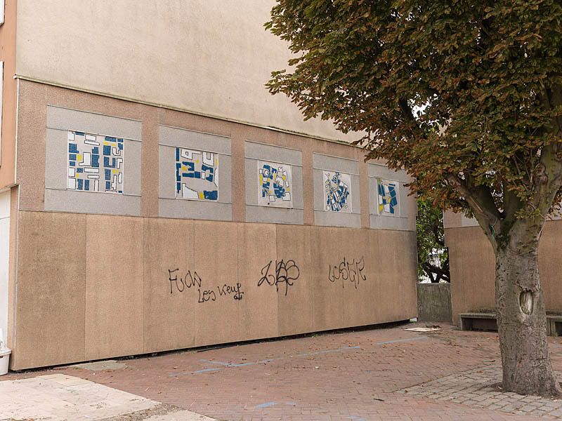 Place aux herbes, mosaïque.