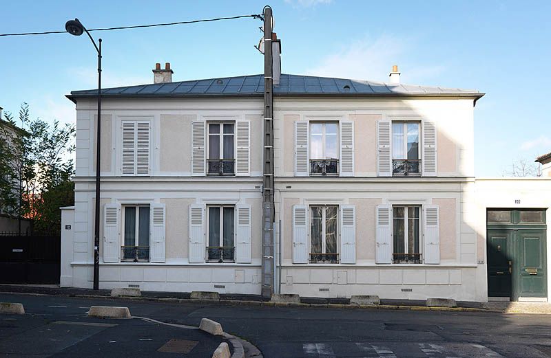 Ivry-sur-Seine, maison en série (série de 6), 6-16 rue d'Estienne d'Orves. Vue d'ensemble.