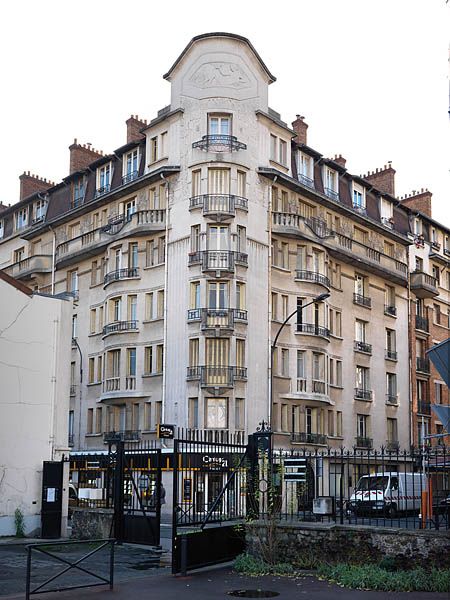 Ivry-sur-Seine, immeuble, 8, 10 rue Raspail. Vue d'ensemble.