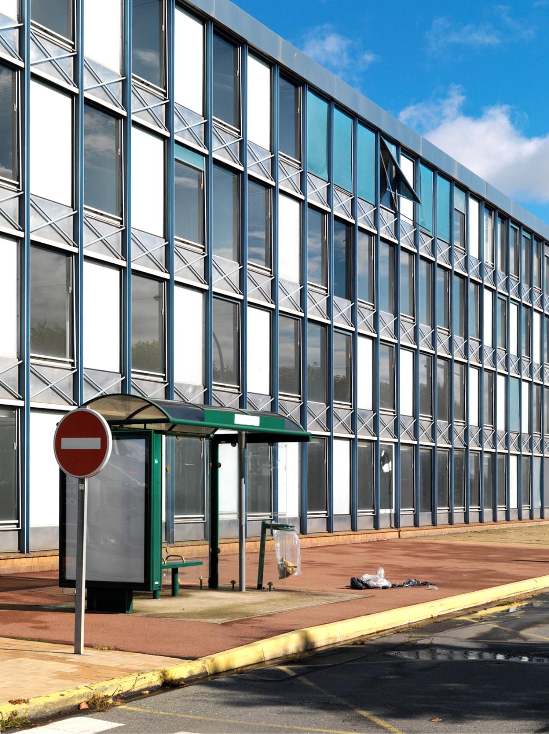 2012, le siège d'Air France ou bâtiment 363, détail de la façade sud vu depuis le sud ouest.